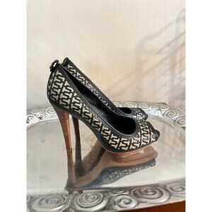 NEW TORY BURCH Regan Black Leather/Linen Peep-Toe T Logo Platform Heel Pump 9.5